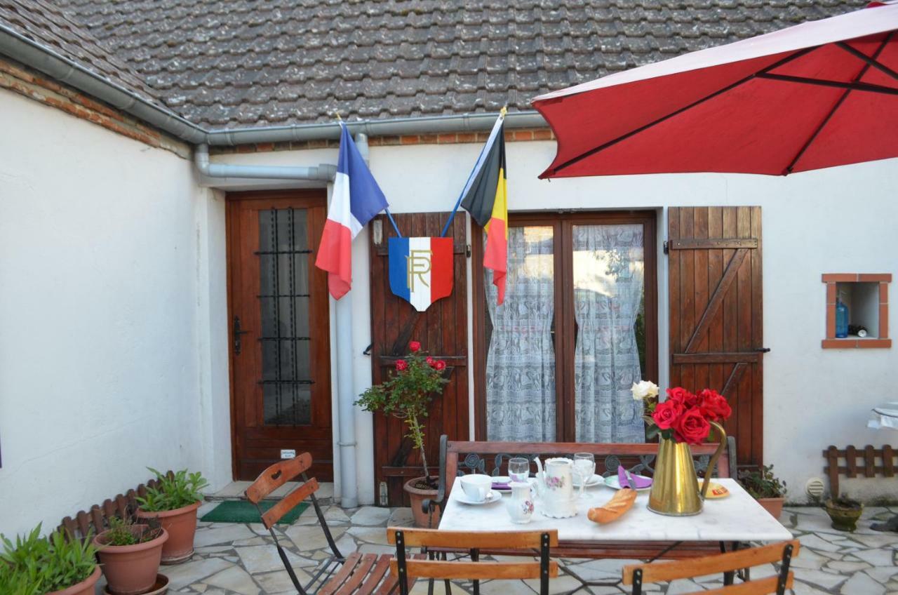 Mareau-aux-Prés Maison D'Autrefois المظهر الخارجي الصورة