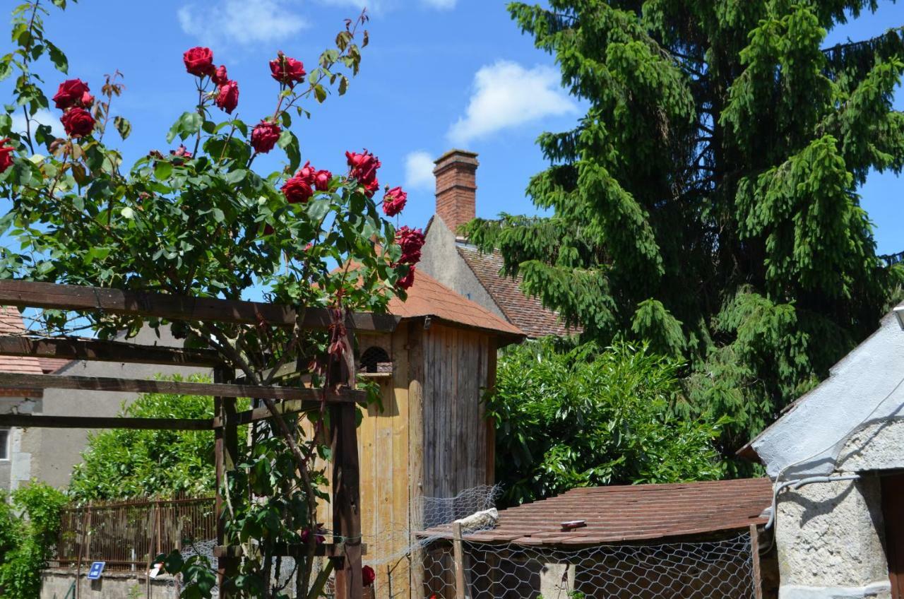 Mareau-aux-Prés Maison D'Autrefois المظهر الخارجي الصورة