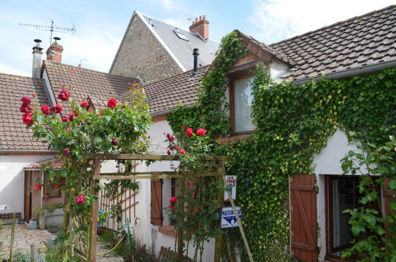 Mareau-aux-Prés Maison D'Autrefois المظهر الخارجي الصورة