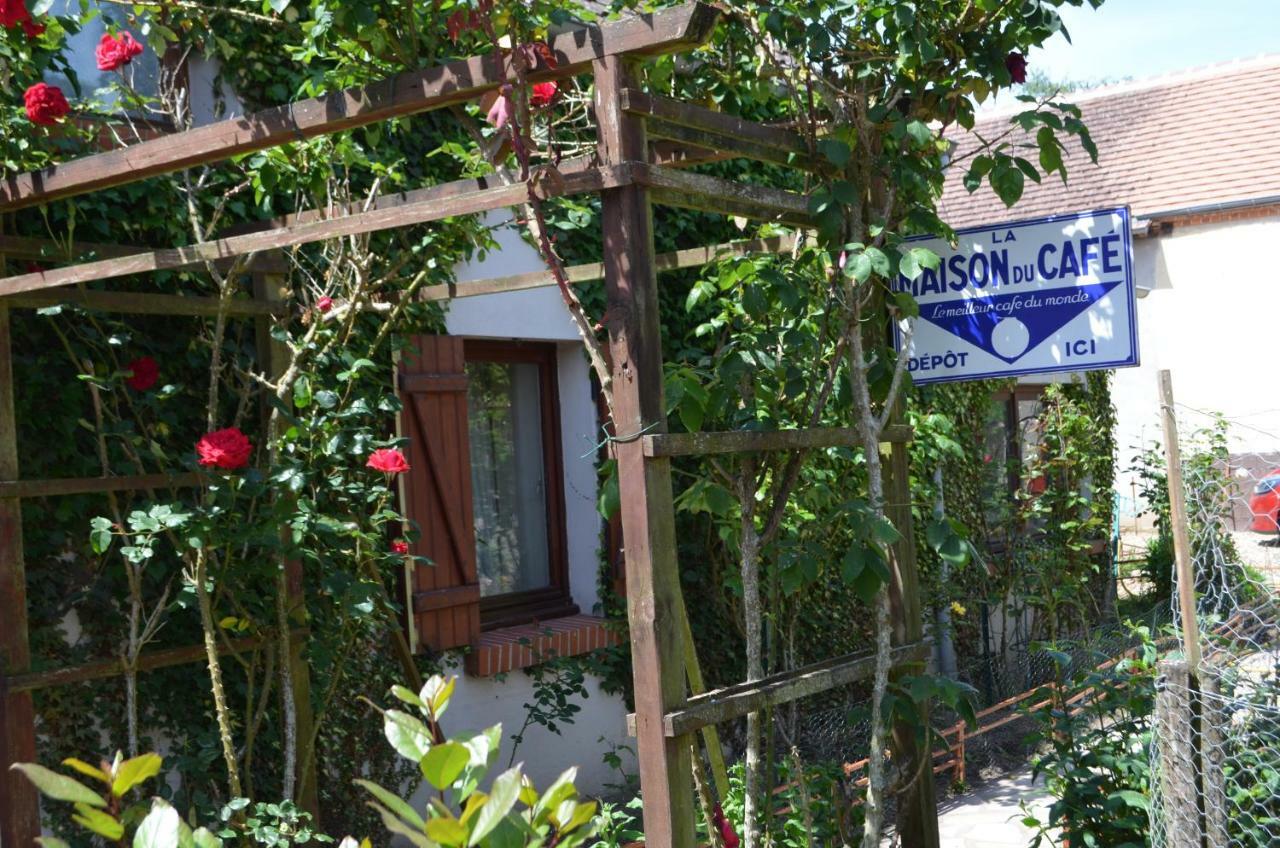 Mareau-aux-Prés Maison D'Autrefois المظهر الخارجي الصورة